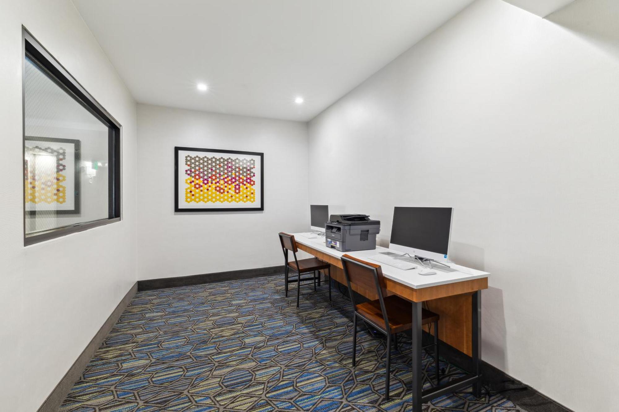 Holiday Inn Express & Suites Mountain View Silicon Valley By Ihg Buitenkant foto