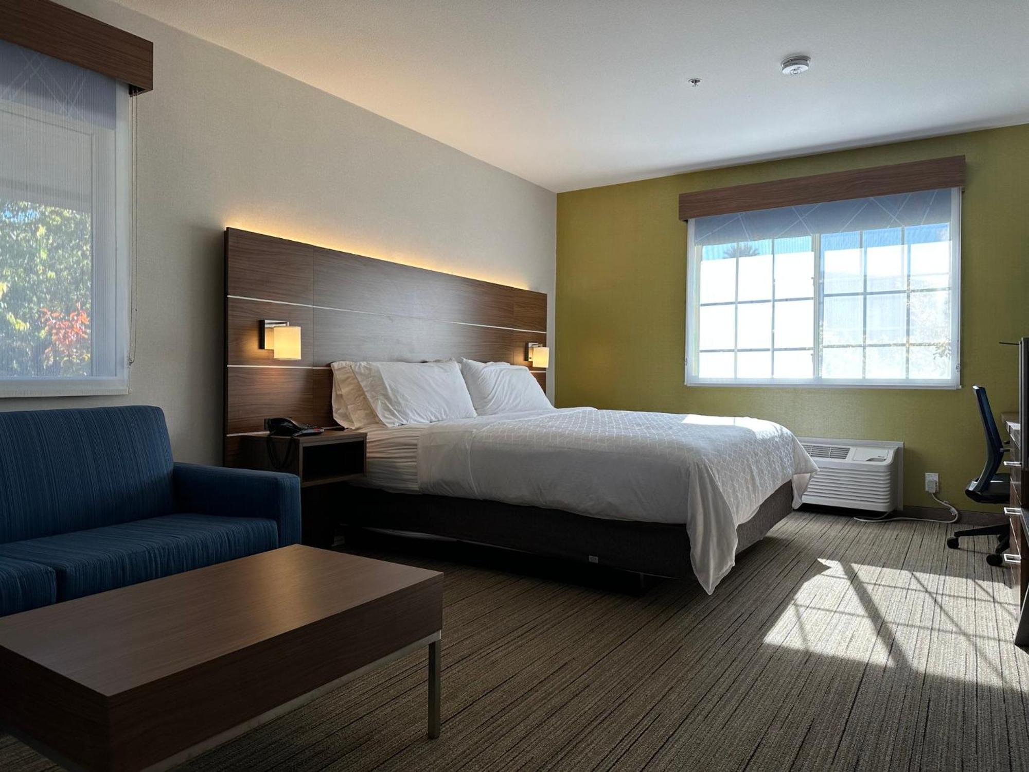 Holiday Inn Express & Suites Mountain View Silicon Valley By Ihg Buitenkant foto